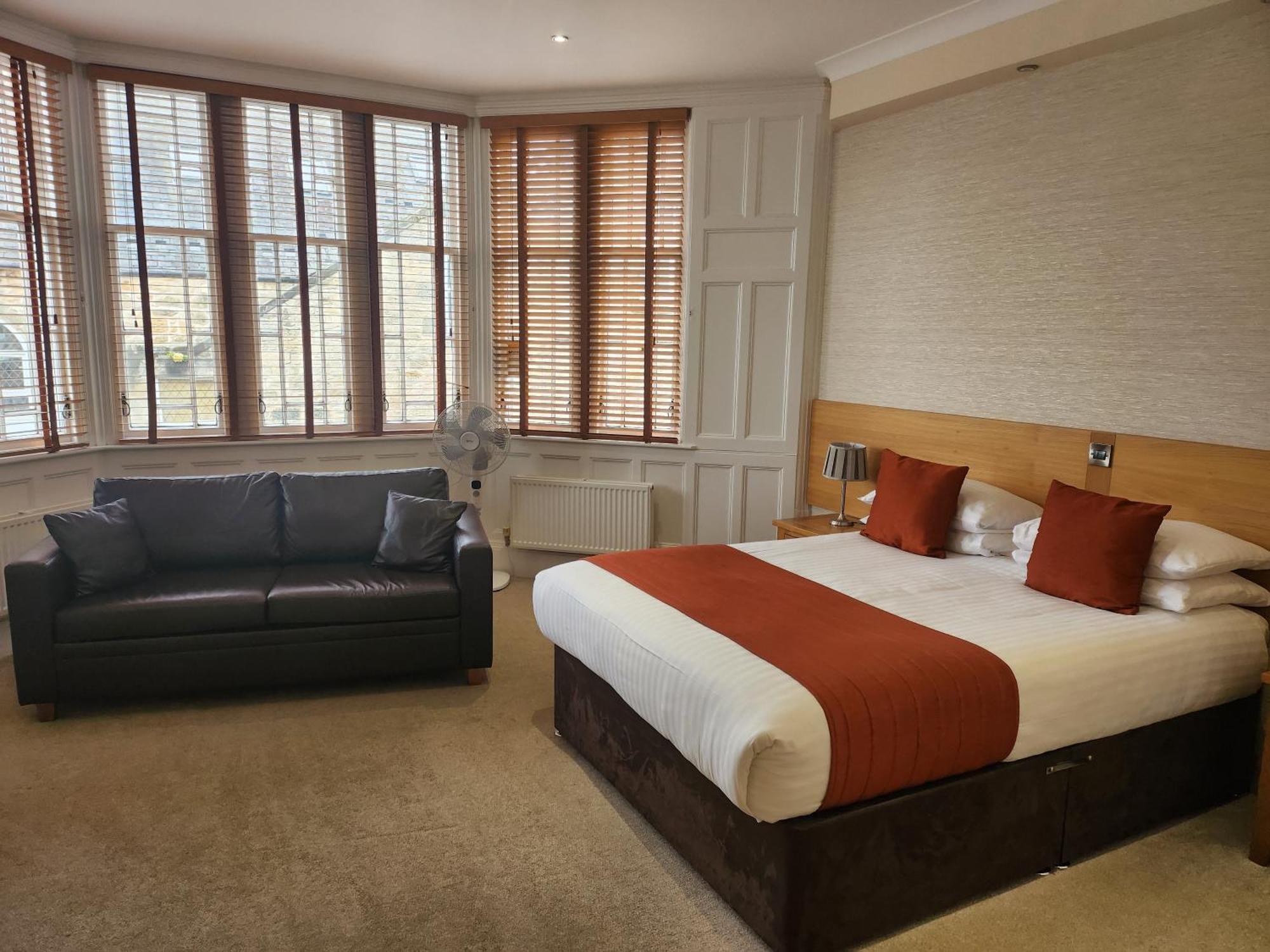 Victoria Hotel Kirkcaldy Eksteriør billede